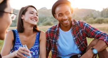 7 Signs That Someone Is Comfortable with Their Life: Characteristics to Recognize